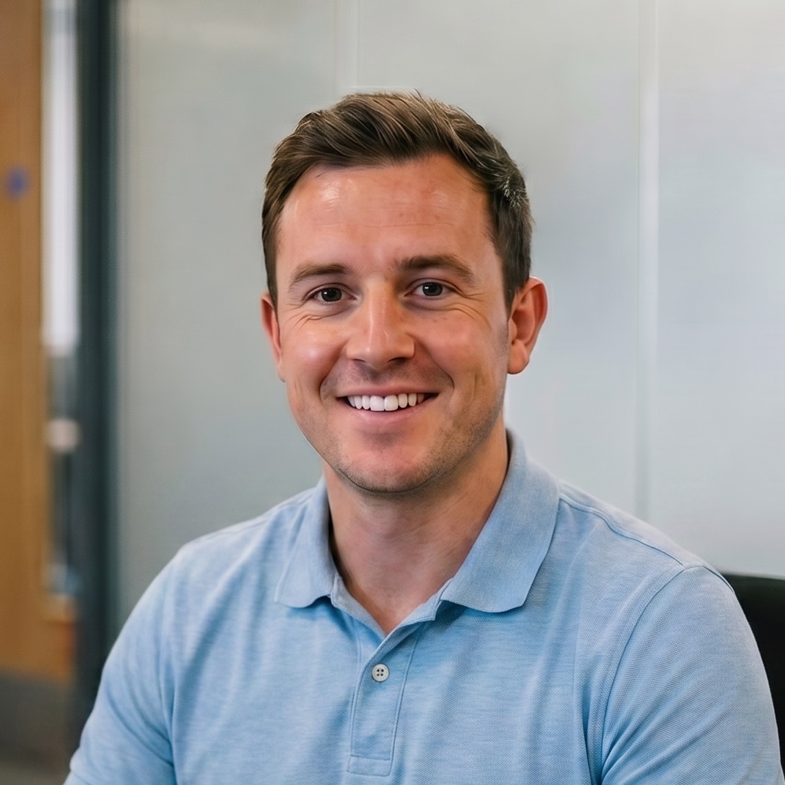 Adam, an Edona AI receptionist